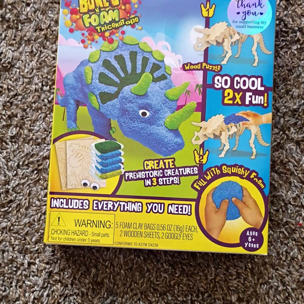 Bones 'n Foam Triceratops Dinosaur Modeling Kit